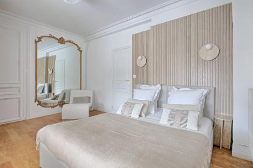 Tuileries Saint Honore 6P AC by Melvane