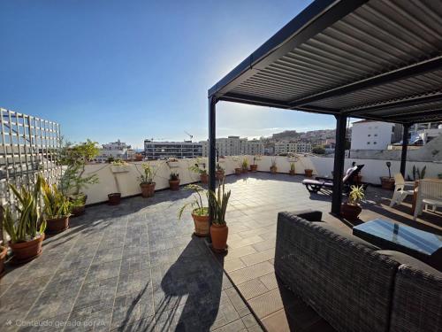 A Pérola da Madeira by Rentallido