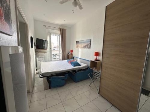 Studio w parking, close to film Festival Palace