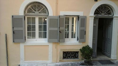 Avgi's Apartment Campielo