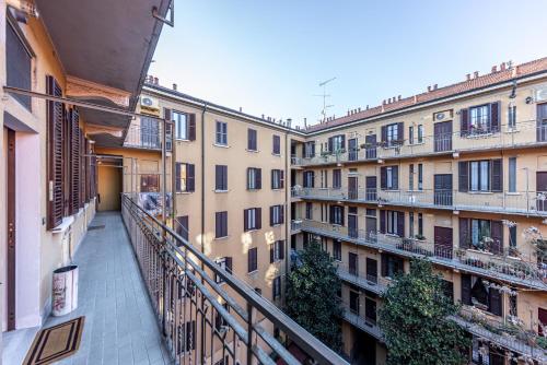 Correggio 14 comfort design a CityLife - Vesta