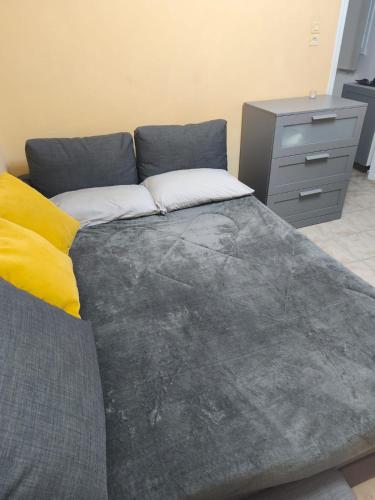 Kipsely room