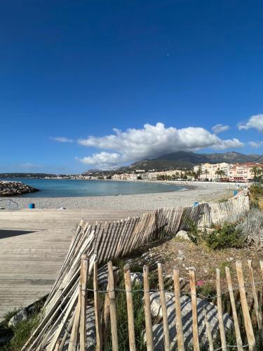 Menton Studio bord de mer