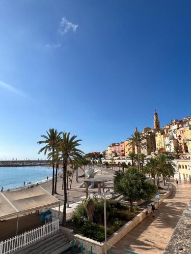 Menton Studio bord de mer
