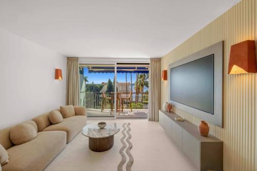 121 MARECHAL - 3-Bedroom Apartment Sea View and Parking