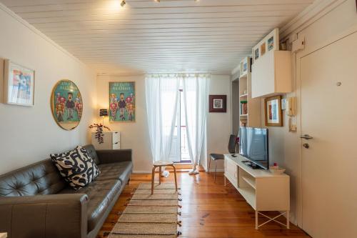 Lovely Apartment in the Heart of Historic Alfama