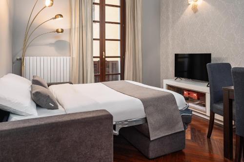Classbnb - Luxury Apartment in Milan's Fashion District - 5 Min from Galleria Vittorio Emanuele II