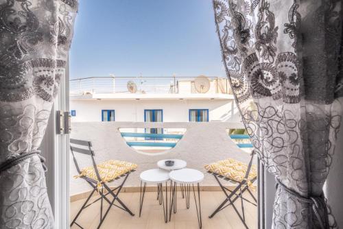 Seaside apartments in Hersonissos downtown