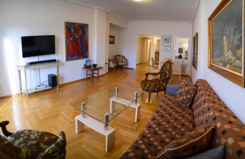 Athenian Artistic Apt Lycabettus View
