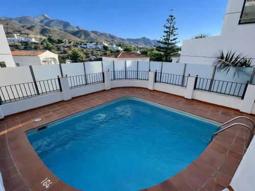Vista Verde - 2 Bedroom apartment with Private Pool - LUAL