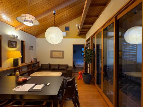 Konrai Loft - Contemporary Calm, Walkable Matsumoto