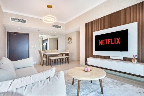 2 Bedroom Apartment Close to Miracle Tower
