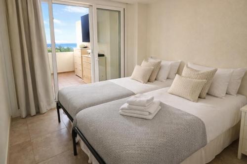 The Panoramic Penthouse of Art photo 15