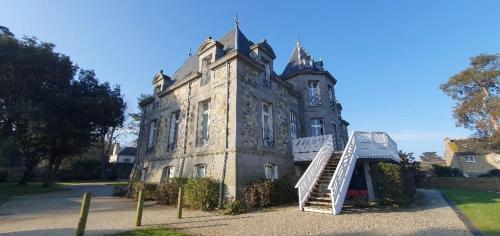 ZEcamping animaux acceptés à 5mn à pied des plages