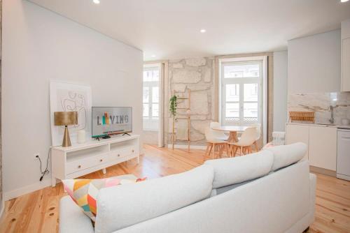 Liiiving in Porto - Aliados Stone Apartment