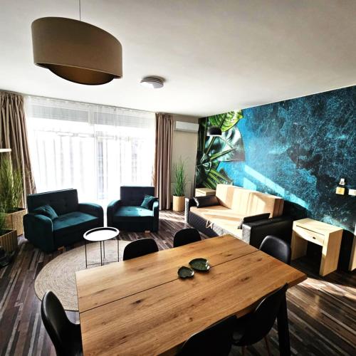 Villa Azúr Apartmanház