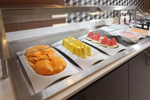 Holiday Inn Express Veracruz Boca del Rio by IHG — Restaurant/places to eat