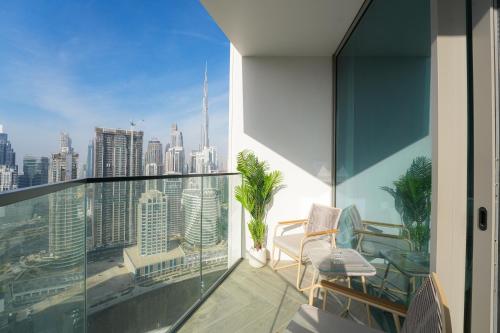 EasyGo - Chic high floor Studio with Burj View