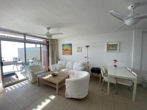 Casa Médano 30 with beautiful views of the surfing!