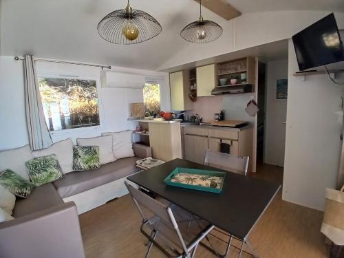 Vacation with exceptional sea views in St Raphaël