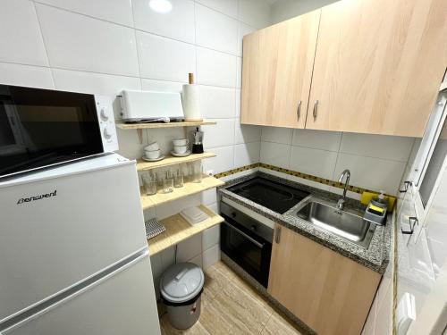 Acogedor Apartamento En Rosaleda Centro
