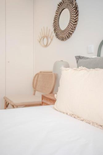 Liiiving in Porto - City Design Apartments