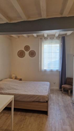 Le petit quai # Studio # site historique