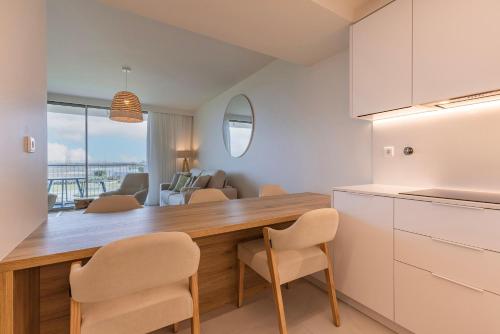 Cond Bayline - Tremelga - Pool - Gym - SPA- BY BEDZY