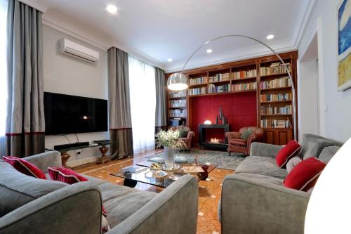 Elegant 270 mq Residence in Coppedè- Rome