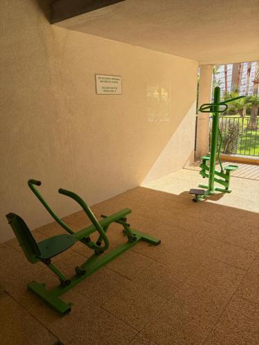 5 Estrellas Apartamento 2B con piscinas jardines pistas de pádel parque infantil etc