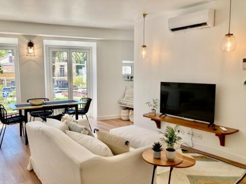 NEWTrendy Charming Apartment in Historical Setúbal