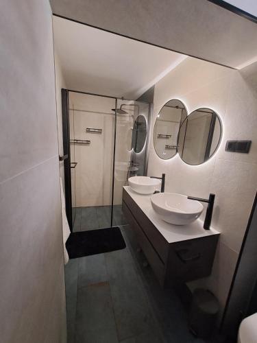 INNOVA TravelVir - Casa di Karla