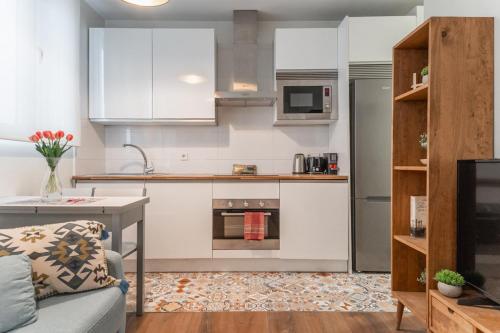 Modern comfortable -1 Bedroom 1Bath-Malasaña