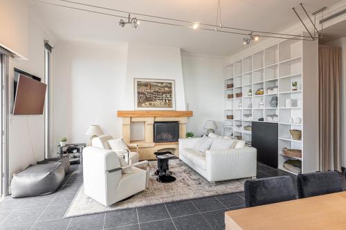 CRM - Sublime villa with stunning sea views