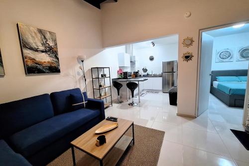 Felicity Apartment
