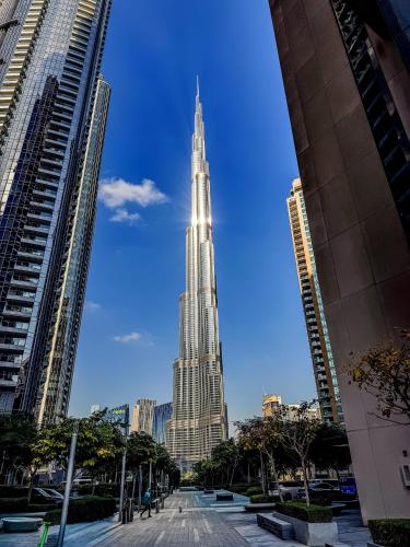 Act tower 2BR, near burj khalifa