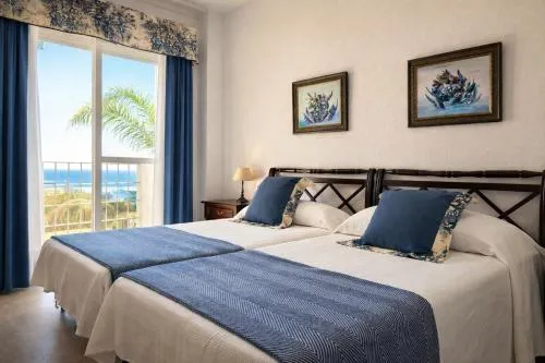Lyrioshomes Precioso Apartamento Puerto de Estepona photo 1