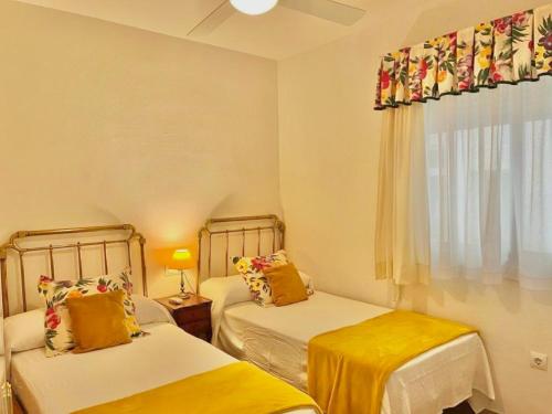 Lyrioshomes Precioso Apartamento Puerto de Estepona photo 5