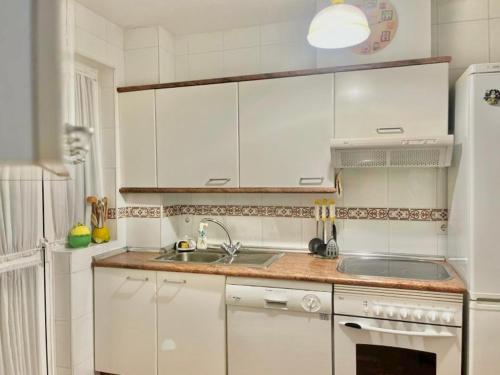 Lyrioshomes Precioso Apartamento Puerto de Estepona photo 6