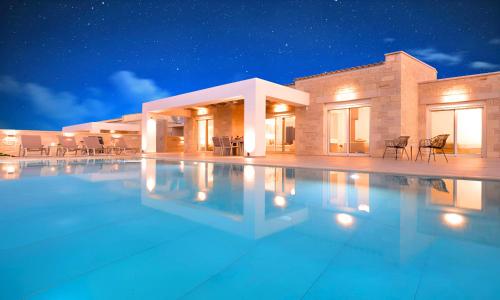 Vista Mare Villas Heated Pool