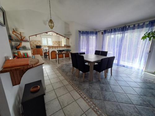 Villa Mare E Muntagna