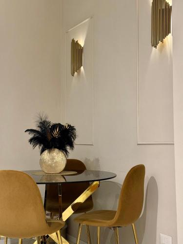 INTOMILAN I Elegant Apartments in Duomo photo 38