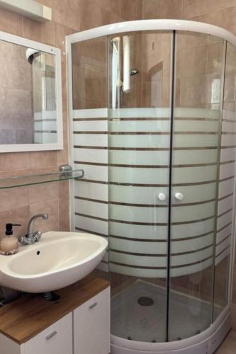 Apartments with parking space Biograd na Moru, Biograd - 366