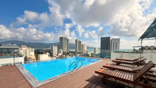 Golden Rose Hotel Danang