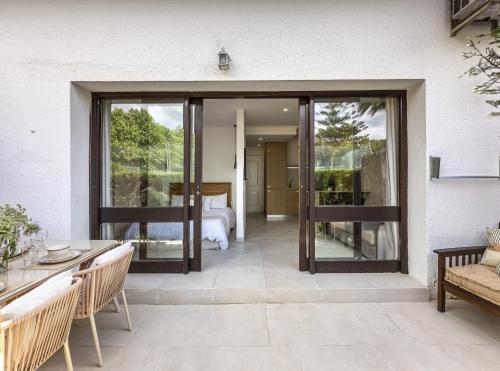 Beautiful studio just 200m from the beach