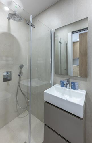 Beautiful studio just 200m from the beach