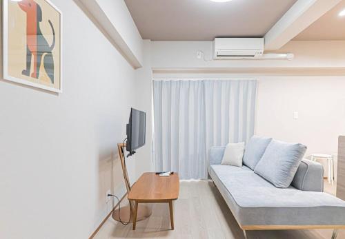 Premium space with excellent access to Tennoji area, Namba and Shinsaibashi - 401