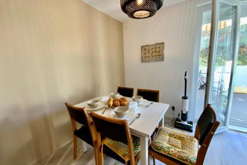LEldorado Séjour au Boucanet avec terrasse ombragée
