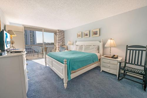 South Hampton 3BR Oceanview Balcony Steps to Beach photo 6