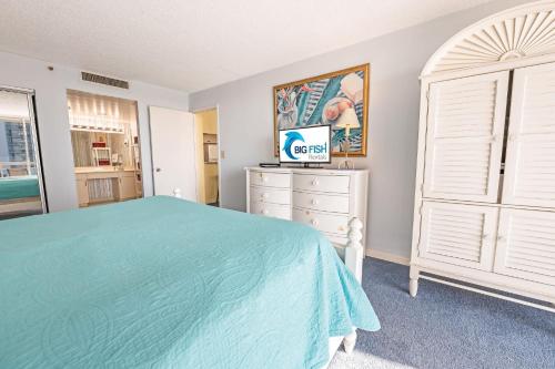 South Hampton 3BR Oceanview Balcony Steps to Beach photo 19